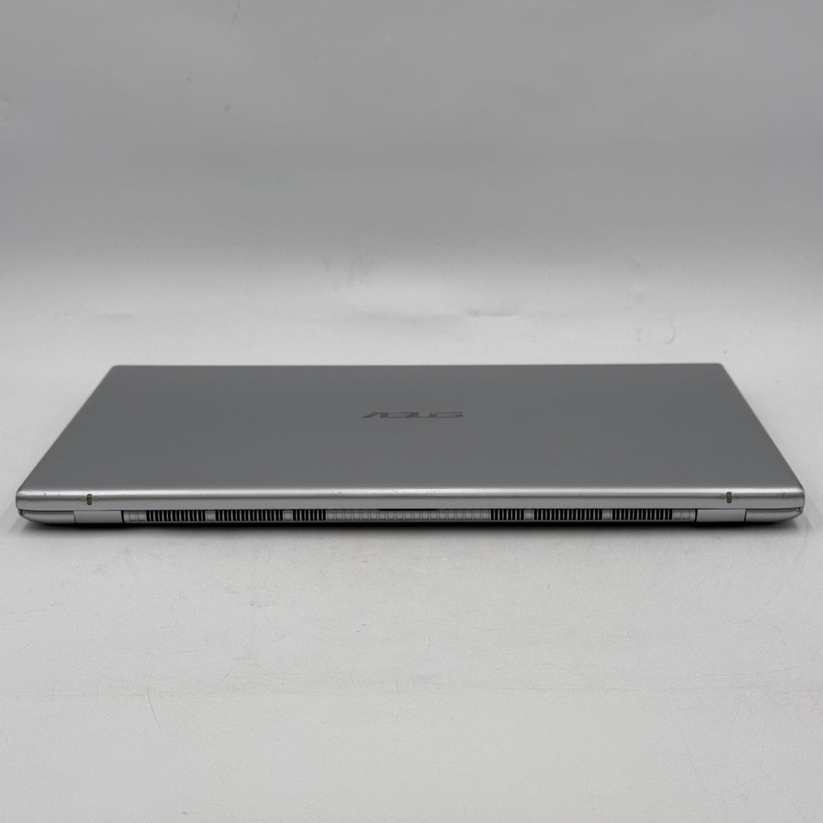 Asus Vivobook 17 X712J 17.3" i3-1005G1 1.2GHz 8GB RAM 1TB HDD 256GB SSD READ