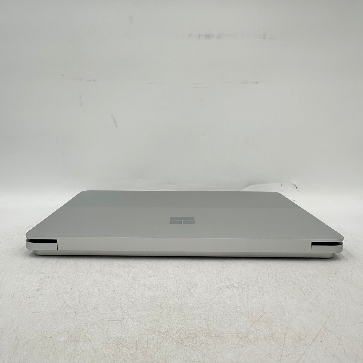 Microsoft Surface Laptop Studio 2 2029 14.4" i7-13800H 32GB RAM 1TB SSD RTX 4050