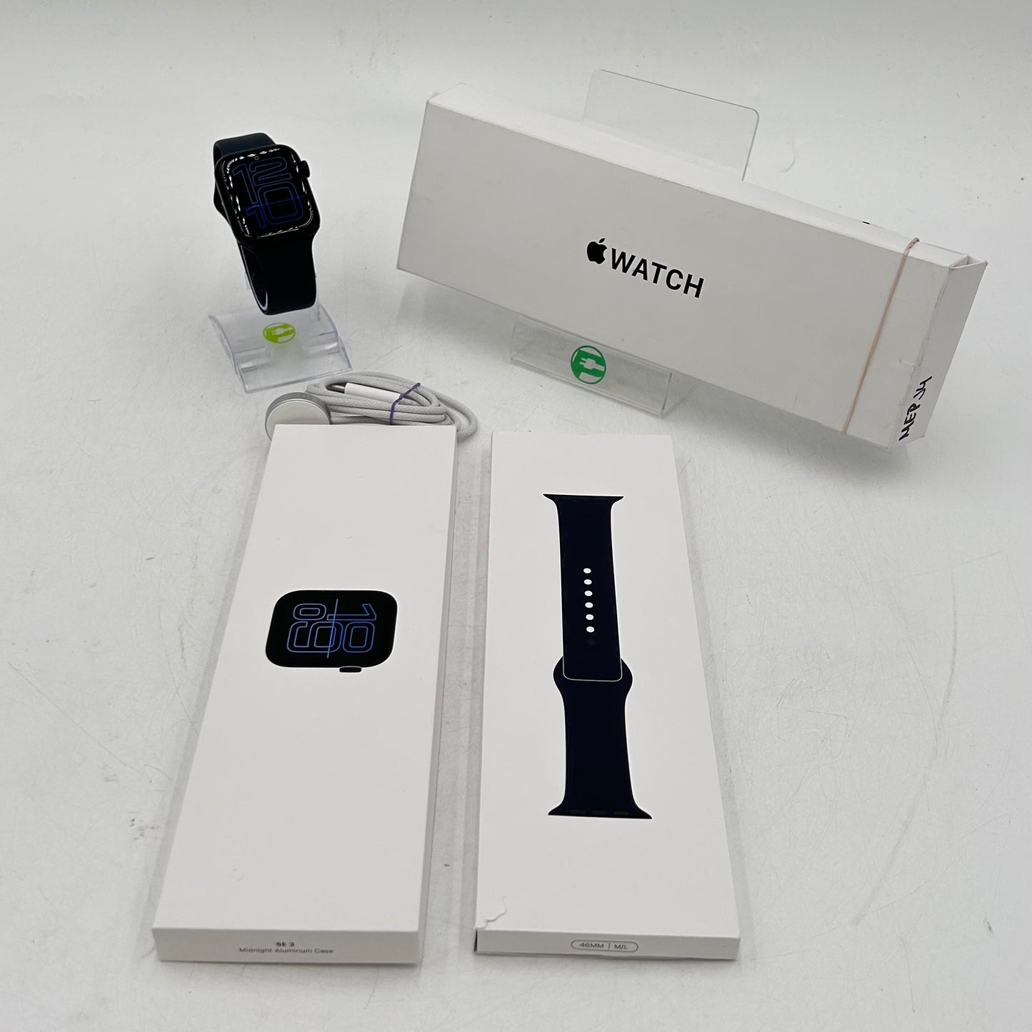 Unlocked Apple Watch SE 3 44MM Midnight Aluminum Black Sport Band MEPJ4LW/A