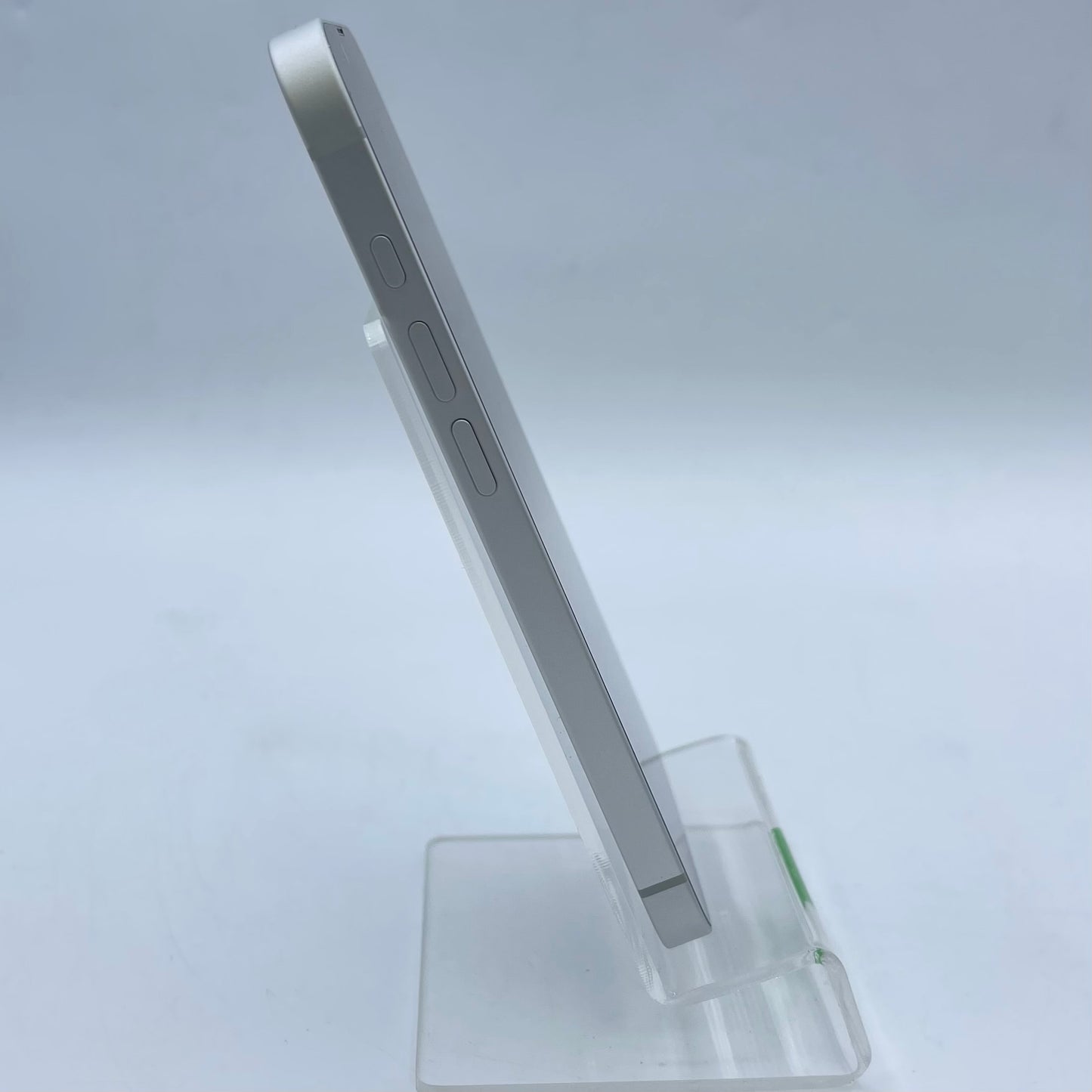 Factory Unlocked Apple iPhone 16e 128GB White MD0E4LL/A With AppleCare+