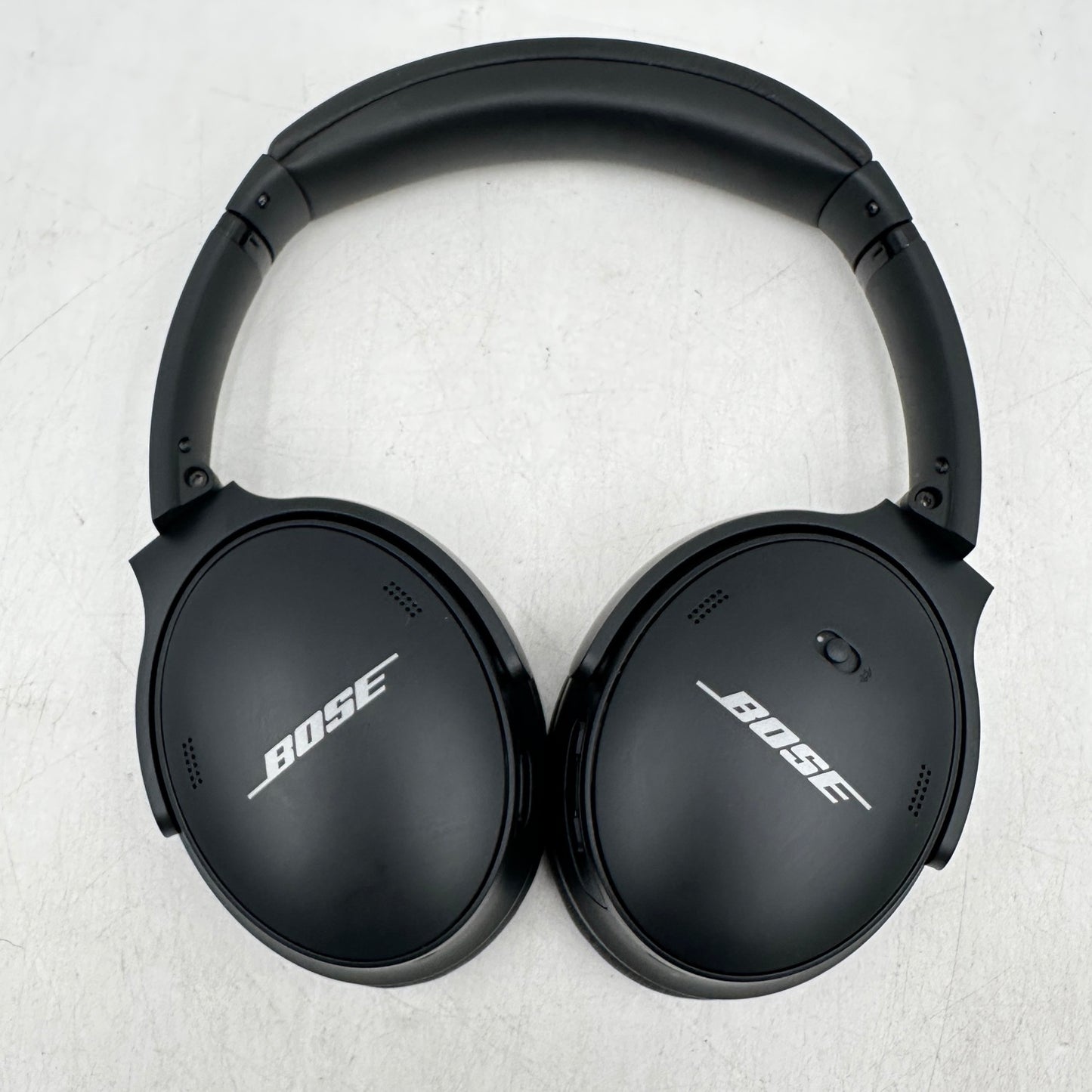 Bose QuietComfort 45 Black Over-Ear Noise-Cancelling Bluetooth Headphones  437310
