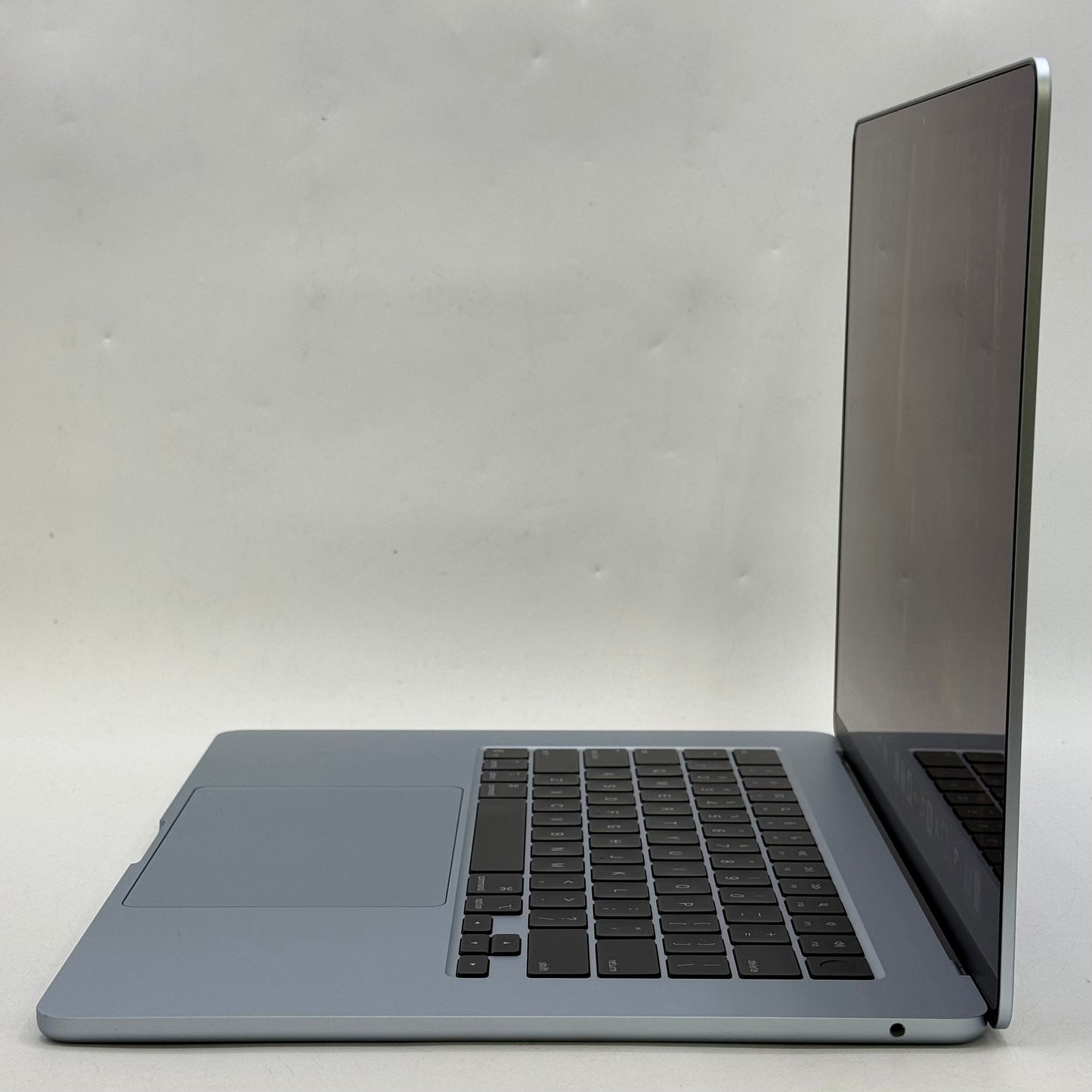2025 Apple MacBook Air 15" M4 10C GPU 4.5GHz 24GB RAM 512GB SSD A3241