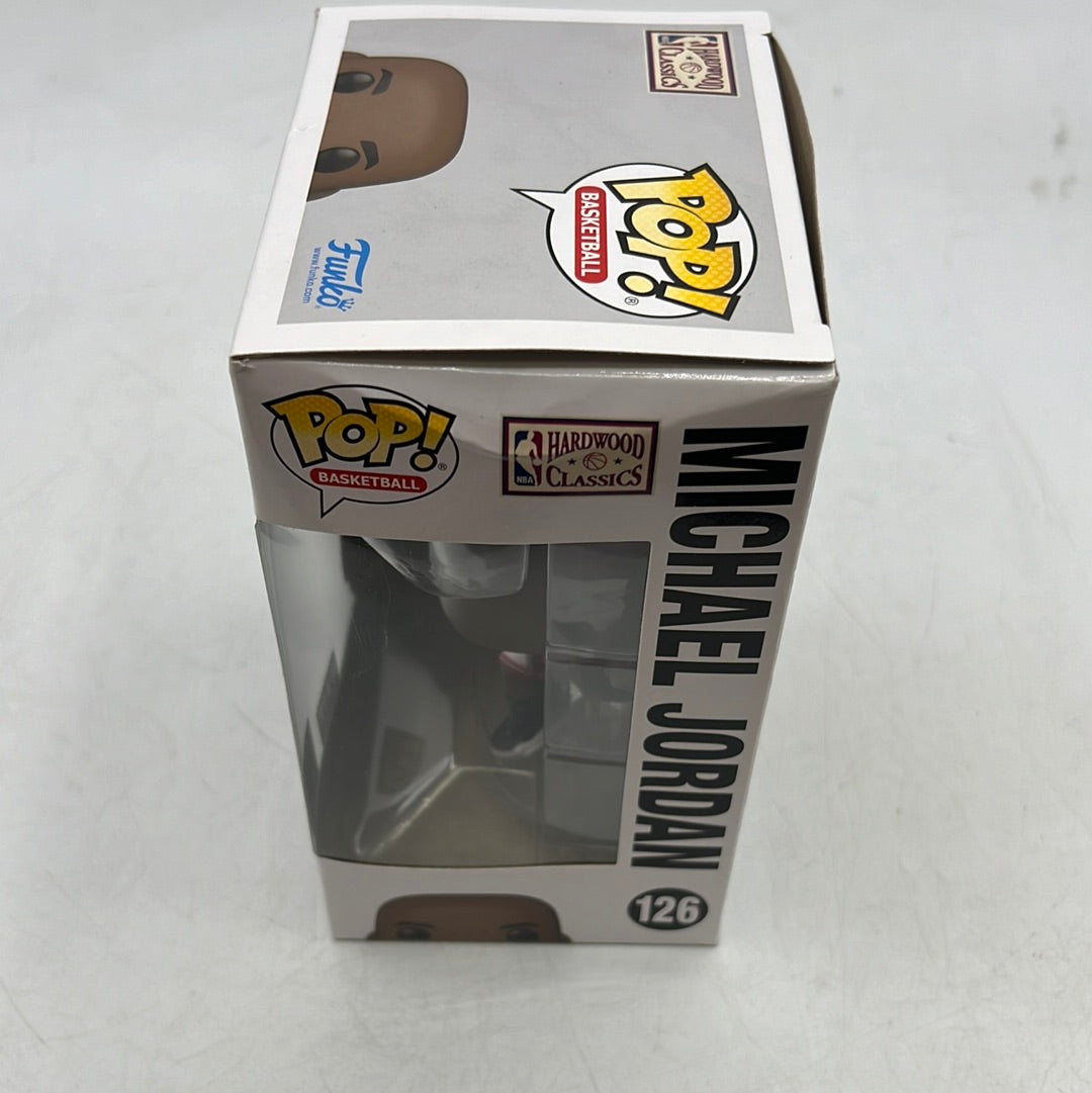 New NN Funko Pop!: Basketball - Michael Jordan #126 Bait Exclusive w/ Protector