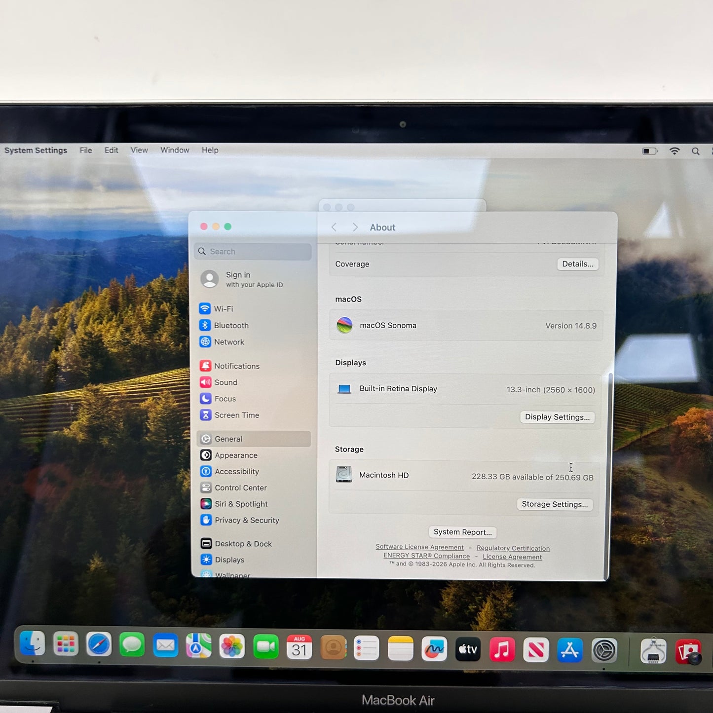 2020 Apple MacBook Air 13.3" i3 1.1GHz 8GB RAM 256GB SSD Space Gray A2179