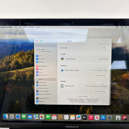 2020 Apple MacBook Air 13.3" i3 1.1GHz 8GB RAM 256GB SSD Space Gray A2179