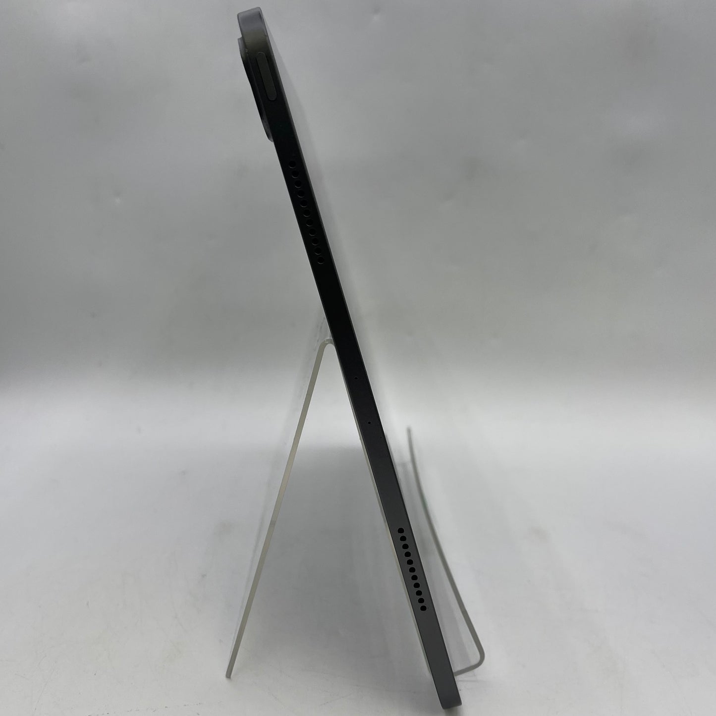 WiFi Only Apple iPad Pro 12.9" 5th Gen 256GB Space Gray MHNH3LL/A