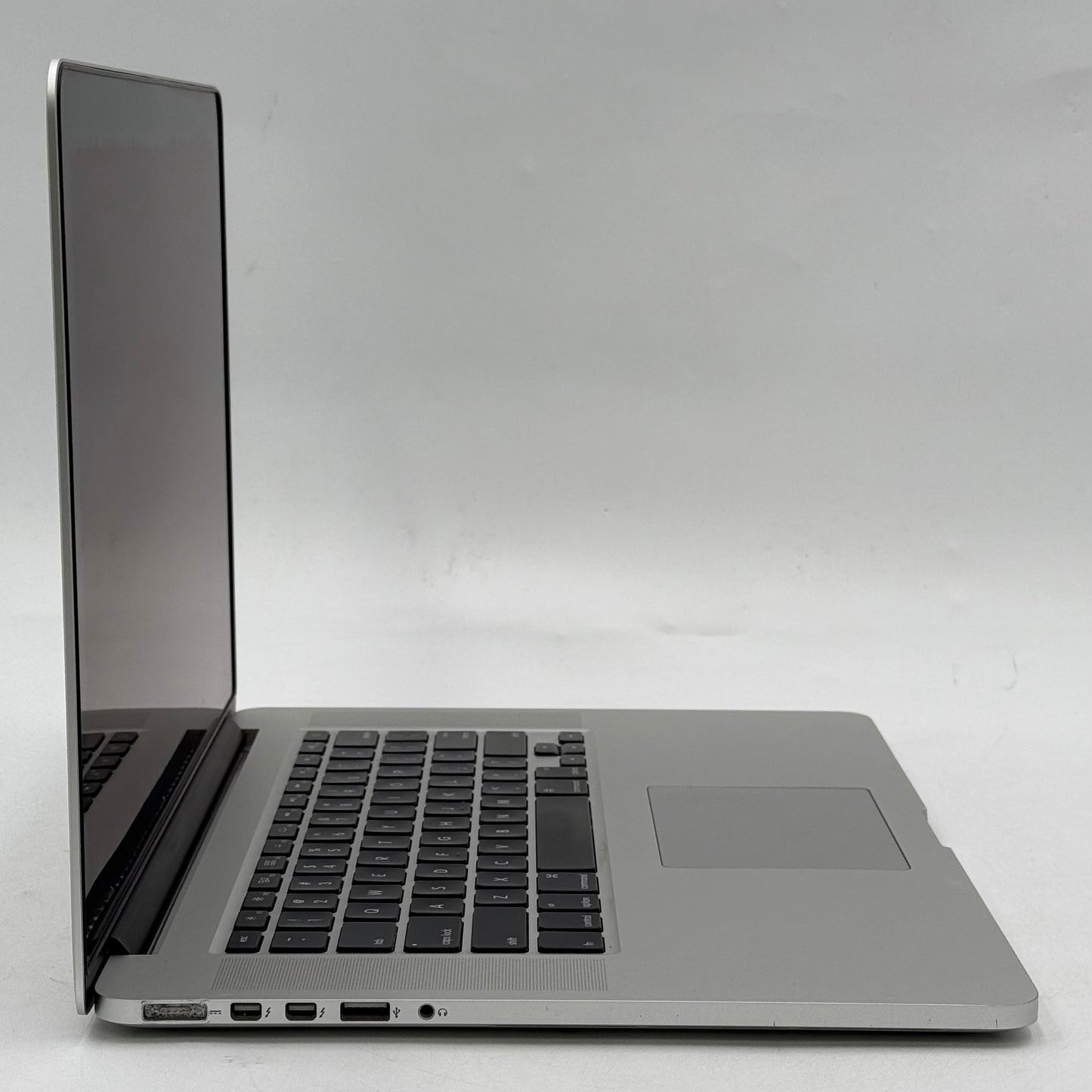 2015 Apple MacBook Pro 15" i7 2.8GHz 16GB RAM 1TB SSD Silver A1398