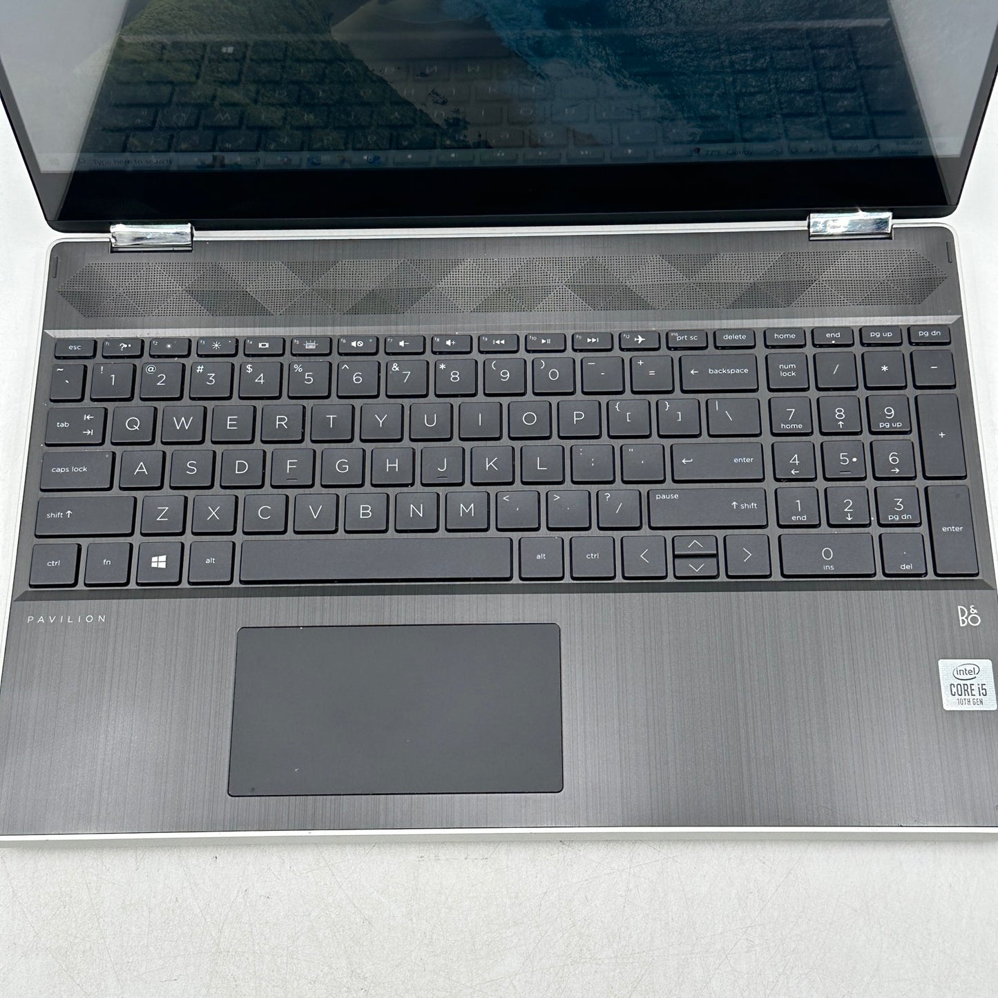 HP Pavilion x360 Convertible 15-dq1052nr 15.6" i5-10210U 8GB RAM 512GB SSD READ