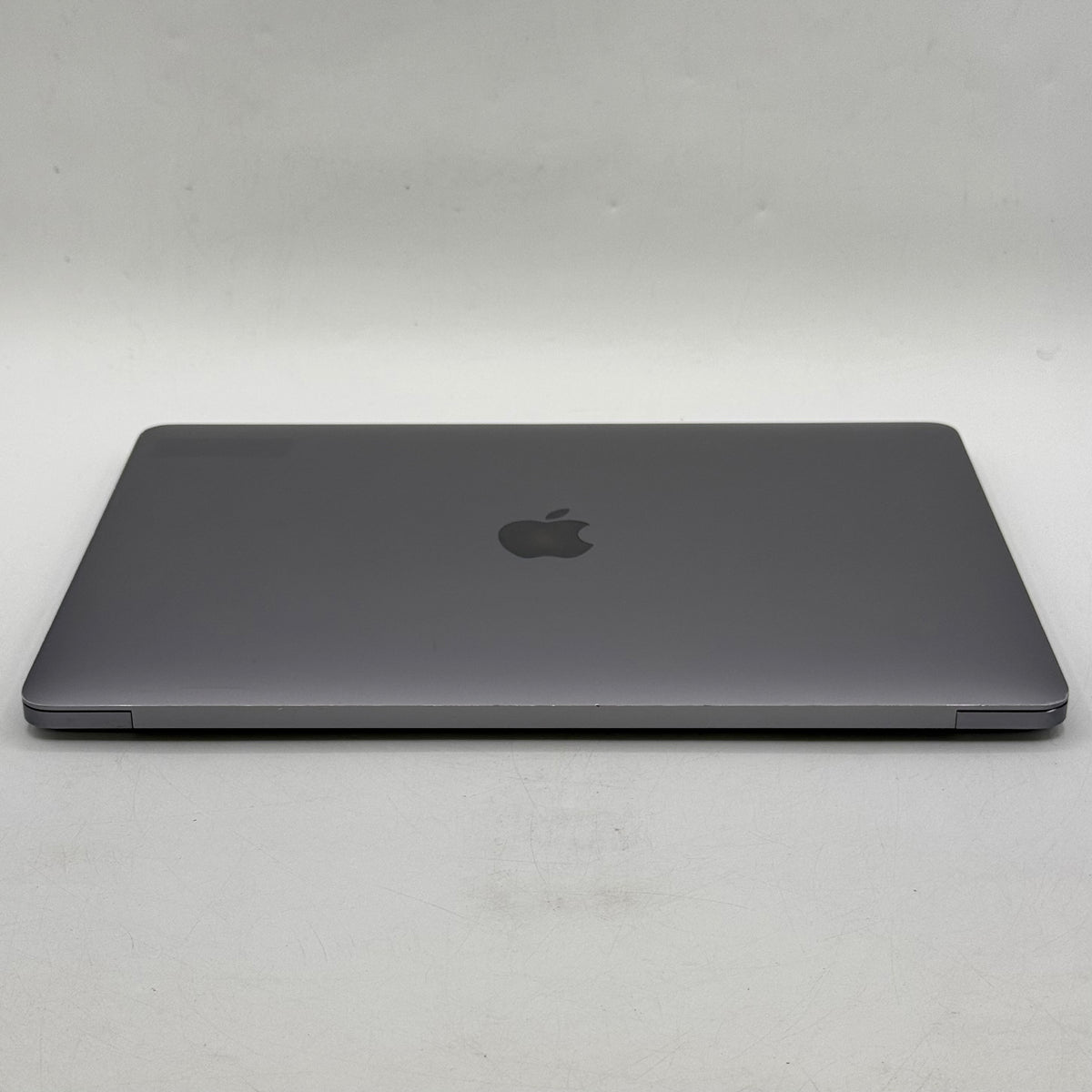 2020 Apple MacBook Pro 13.3" i5 2.0GHz 16GB RAM 512GB SSD A2251