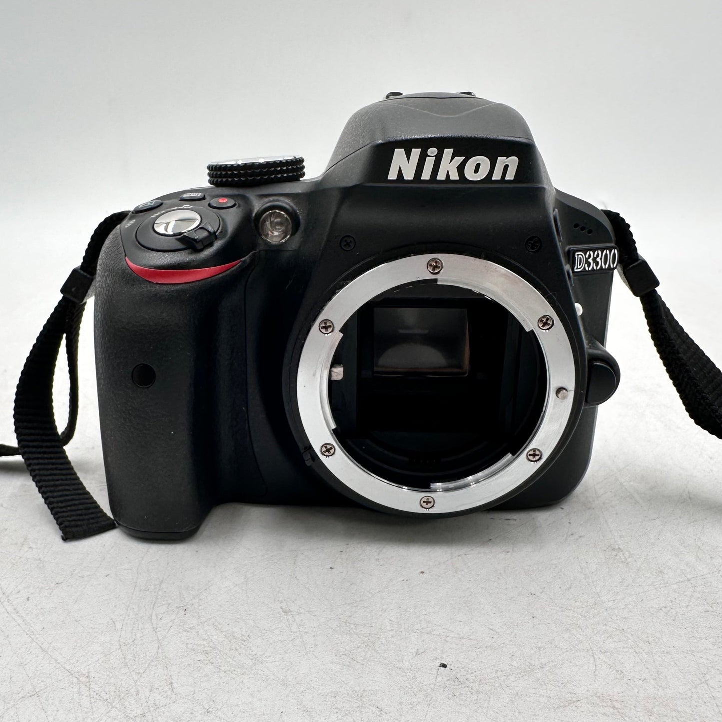 Nikon D3300 24.2MP DSLR Camera 33296SC + AF-S Nikkor 18-55mm Lens