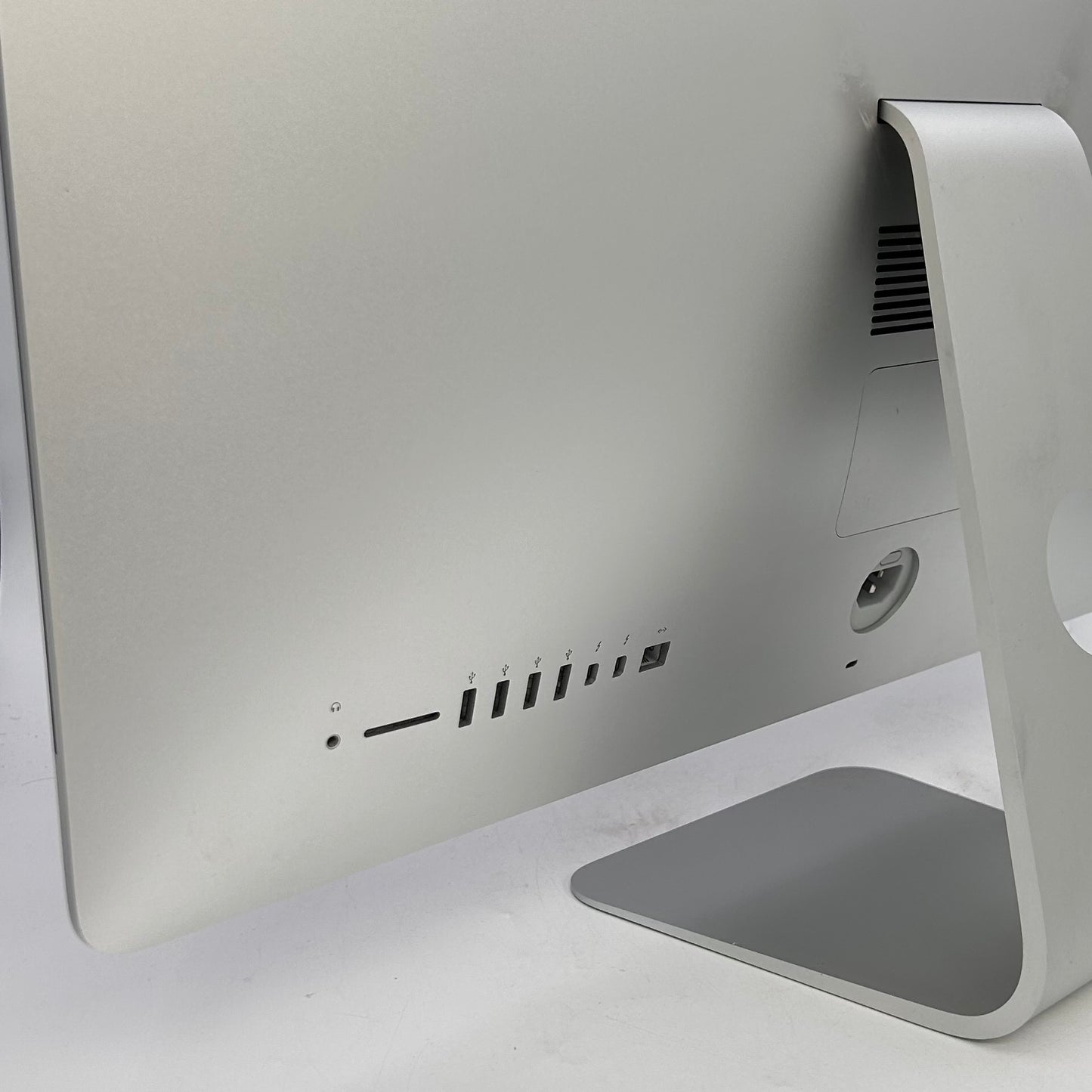 2015 Apple iMac 27" i7 4.0GHz 16GB RAM 128GB SSD Silver A1419