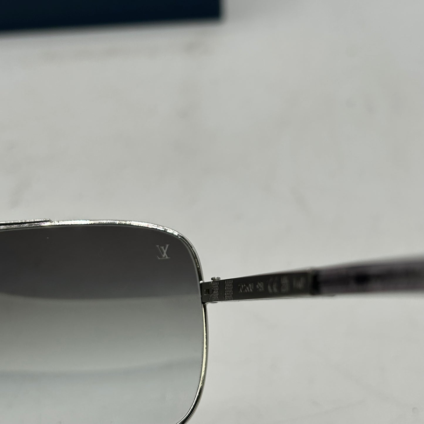 Louis Vuitton Z0260U 95l Sunglasses