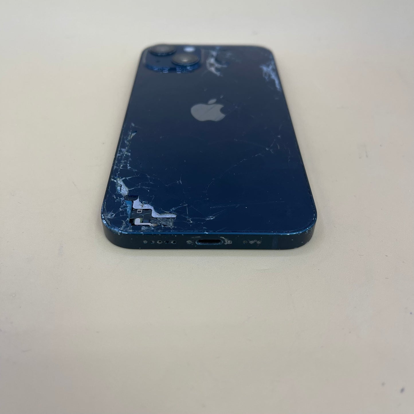 Broken Factory Unlocked Apple iPhone 13 128GB MLMT3LL/A