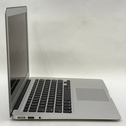 2017 Apple MacBook Air 13.3" i5 1.8GHz 8GB RAM 128GB SSD Silver A1466