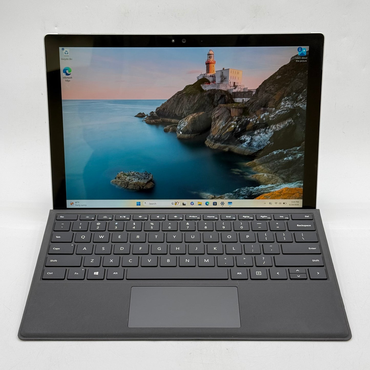 Microsoft Surface Pro 4 1724 12.3" i5 2.5GHz 8GB RAM 256GB SSD