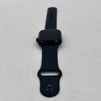 Unlocked Apple Watch SE 2nd Gen 44MM Black Aluminum Gray Sport Loop MXG23LL/A