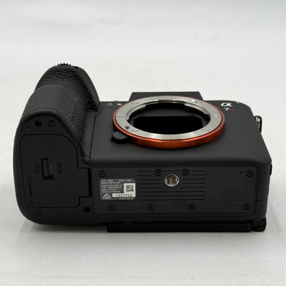 New Sony Alpha 7R VI 66.8MP Full-Frame Mirrorless Digital Camera