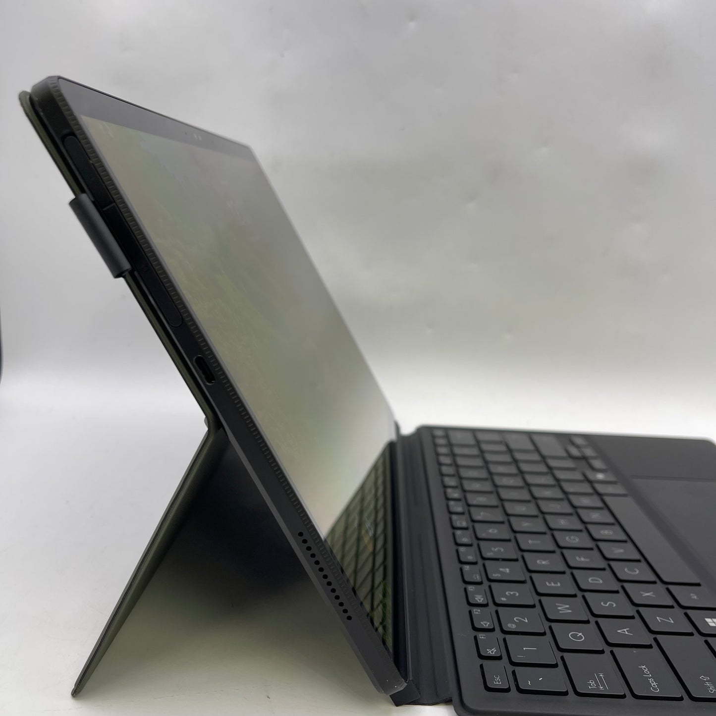 Asus ProArt PZ13 HT5306Q 13.3" Snapdragon X Plus 16GB RAM 1TB SSD ADRENO