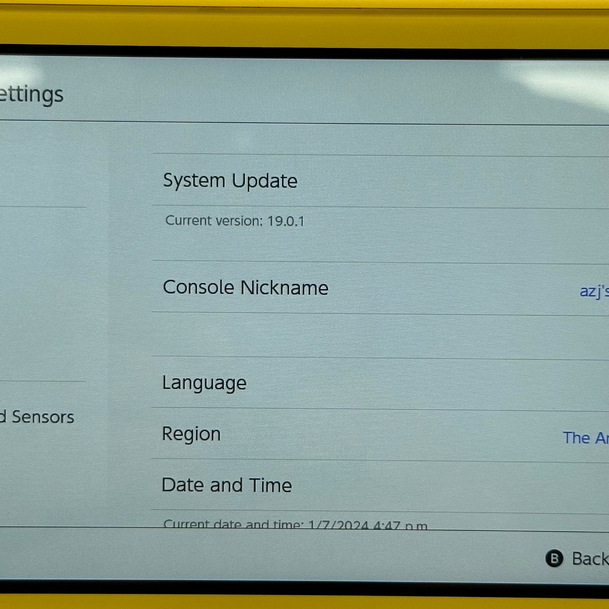 Nintendo Switch Lite Handheld Game Console Only HDH-001 Yellow