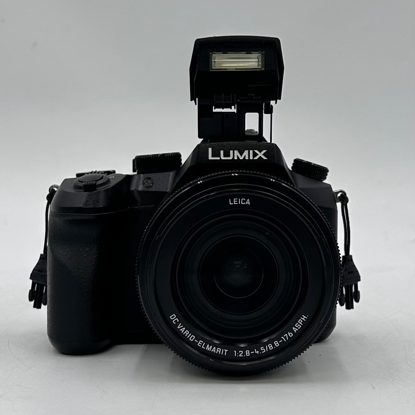 Panasonic Lumix DMC-FZ2000 20.1MP SuperZoom Bridge Camera 90 Shutter Count Read
