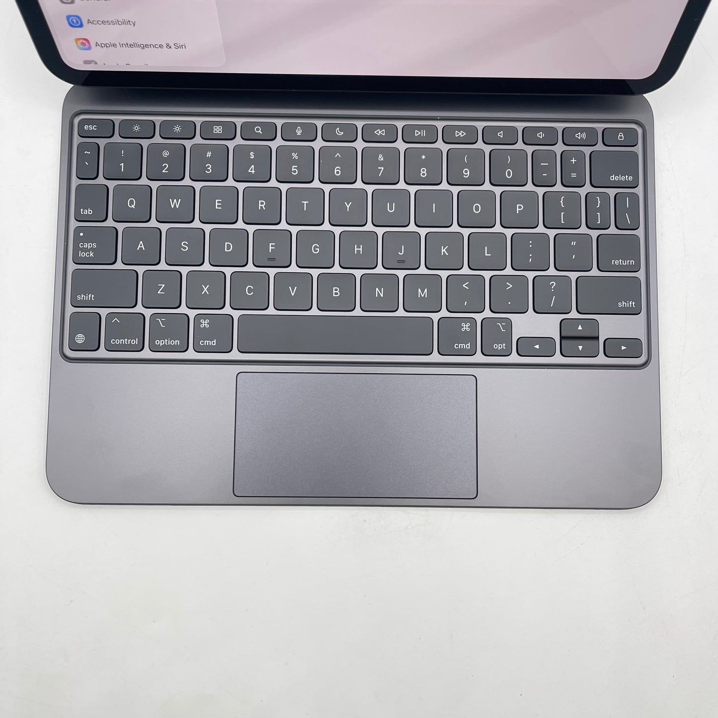 Unlocked Apple iPad Pro 11" M5 256GB Space Black ME2N4LL/A W/ Magic Keyboard+Pencil