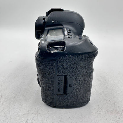 Canon EOS 5D Mark IV 30.4MP Digital SLR Body Only 160828 Shutter Count