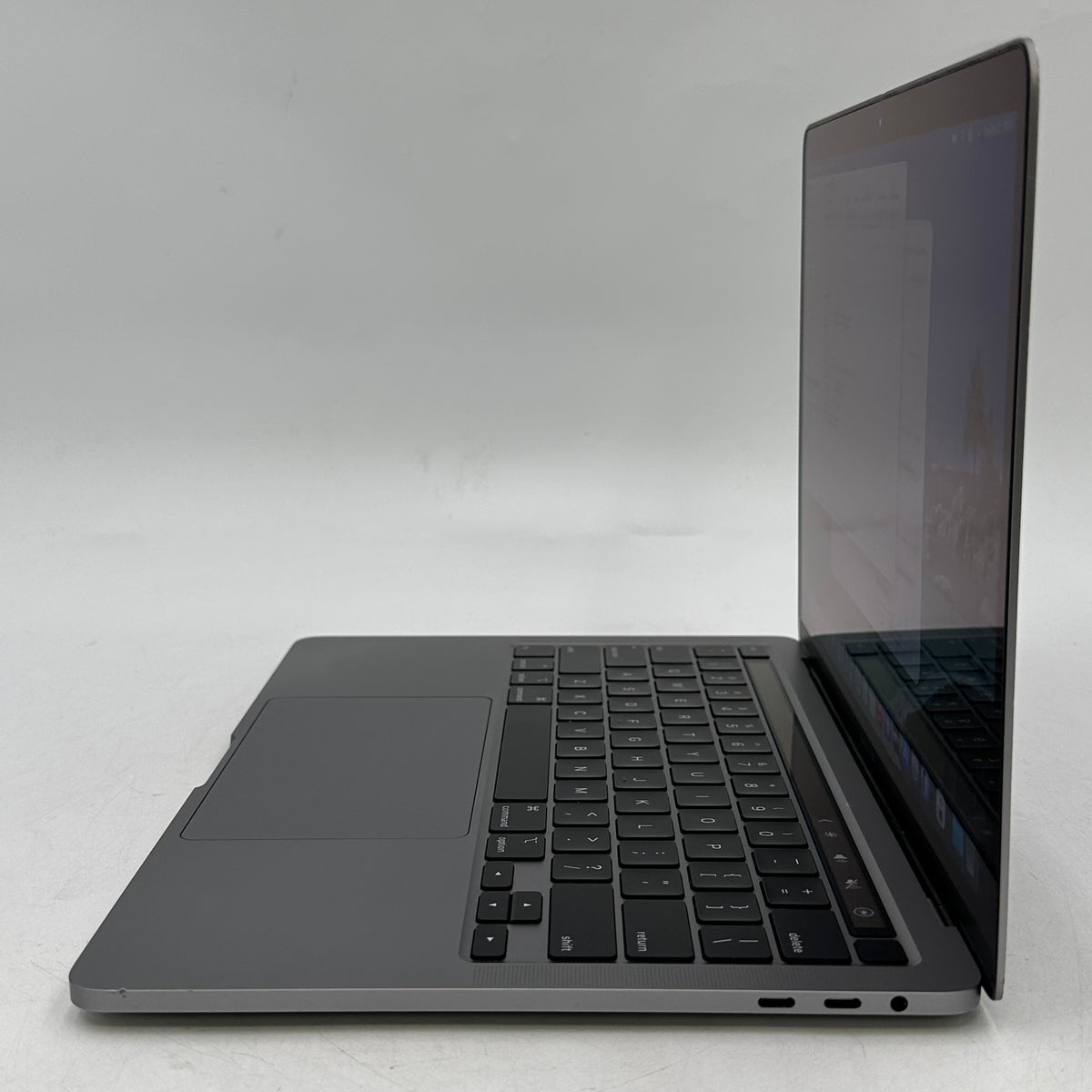2020 Apple MacBook Pro 13.3" i7 2.3GHz 32GB RAM 2TB SSD Space Gray A2251