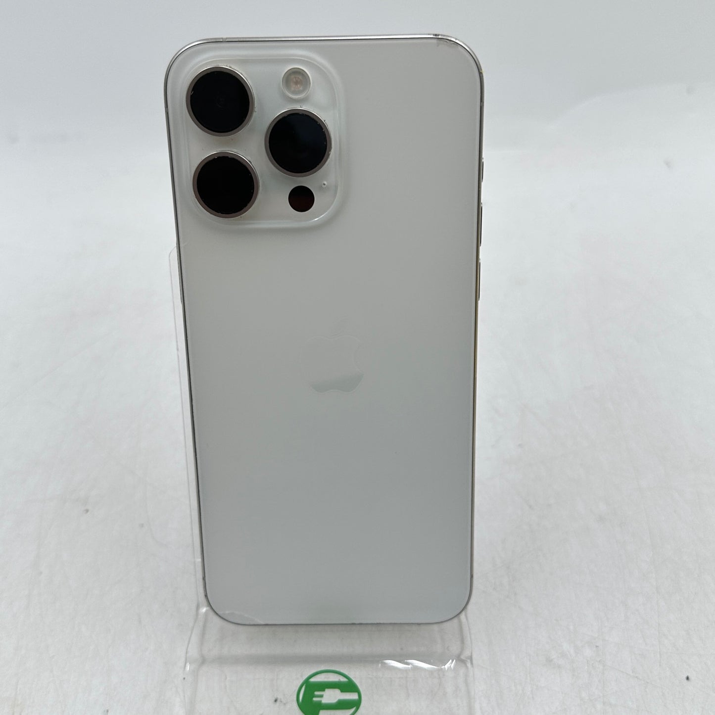 Unlocked Apple iPhone 15 Pro Max 256GB 18.5 White MU673LL/A FAIR READ