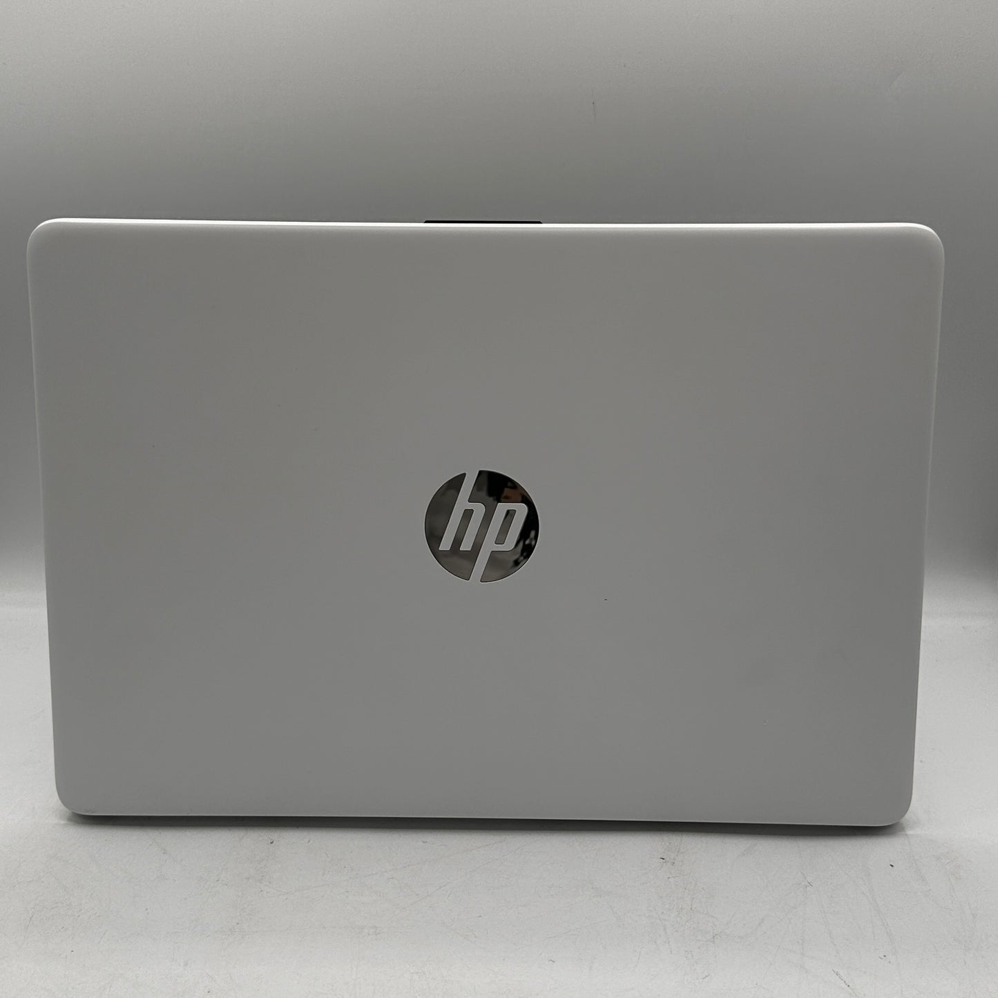 HP 14-dq0052dx 685K1UA 14" celeron 2.6GHz 4GB RAM 64GB HDD Intel UHD Graphics 600