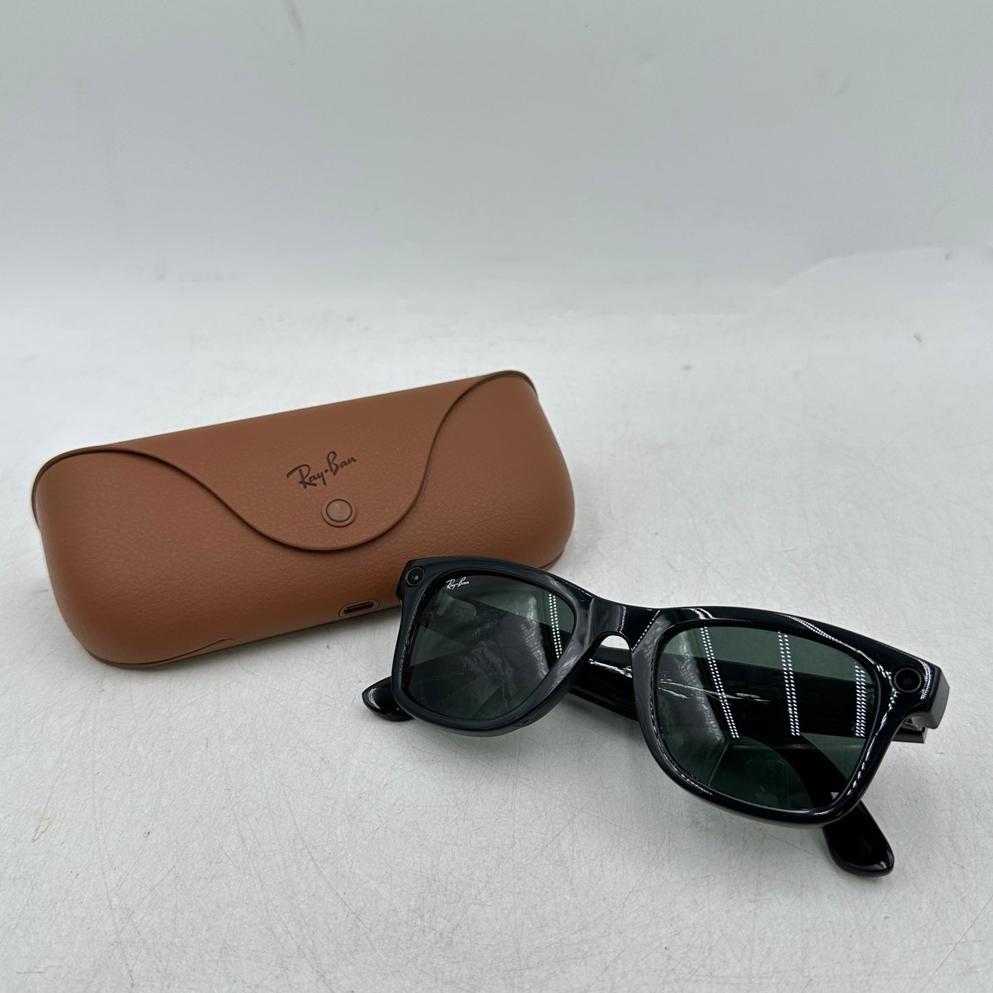 Ray-Ban Meta Wayfarer 019D Smart Glasses RW4006 Shiny Black/G15 Green Plano