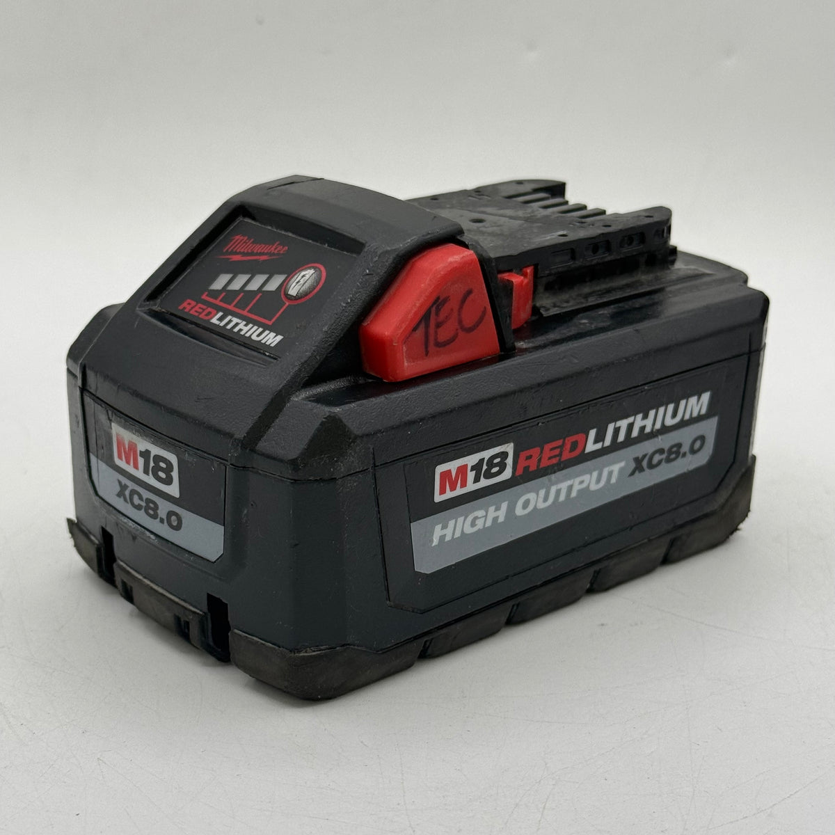 Milwaukee M18 REDLITHIUM High Output XC8.0 18V Power Tool Battery 48-11-1880