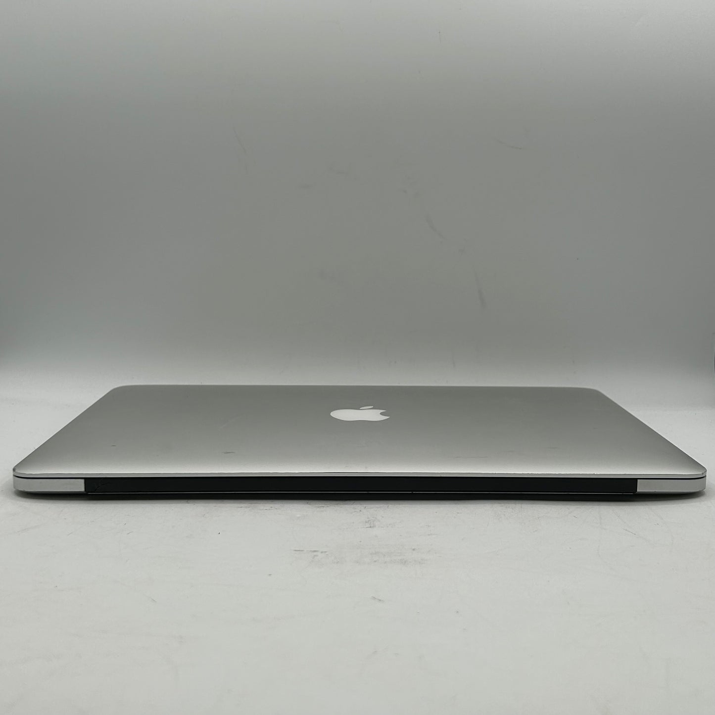 2015 Apple MacBook Pro 15.4" i7 2.2GHz 16GB RAM 256GB Flash Storage A1398 Cracked