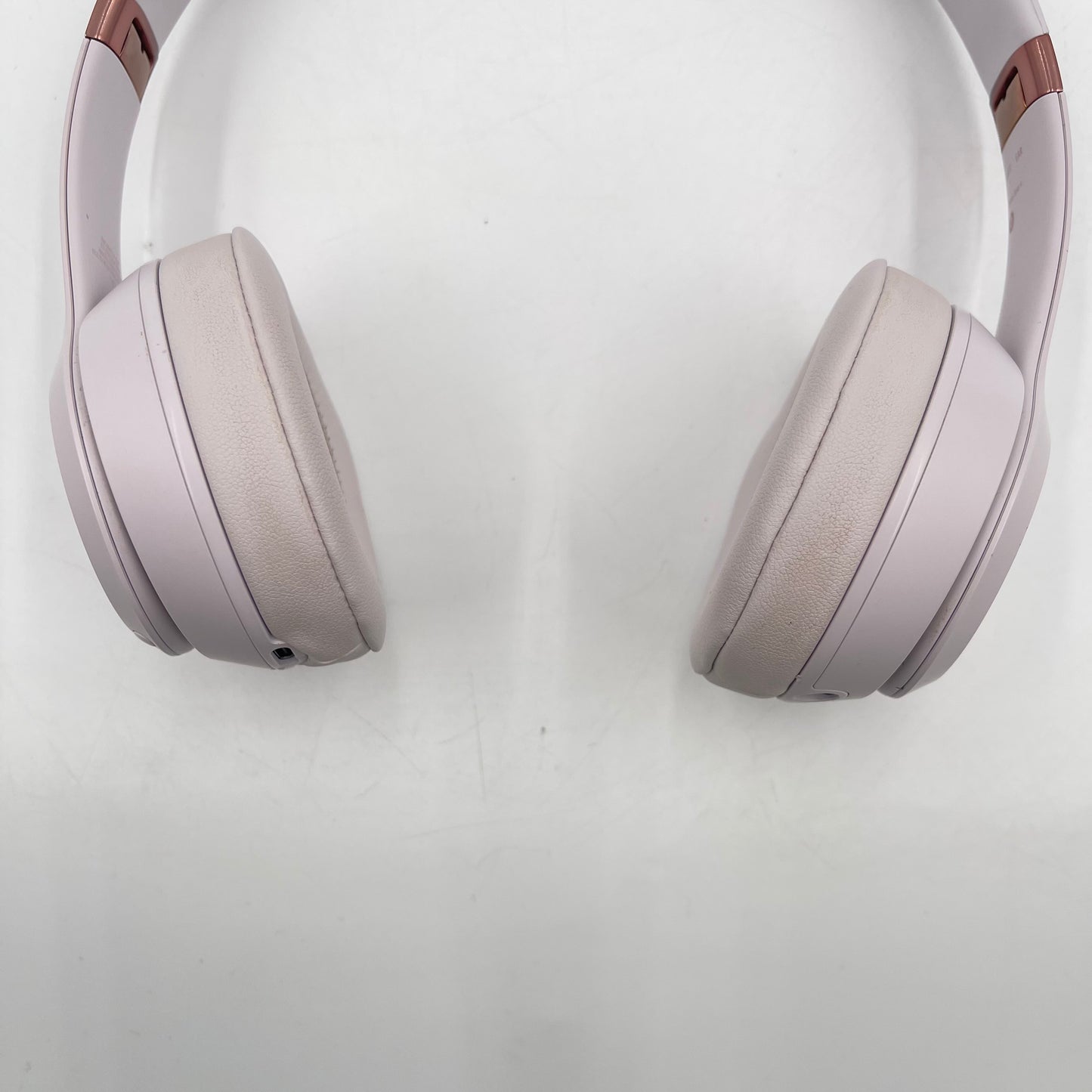 Beats Solo4 Wireless On-Ear Bluetooth Headphones Cloud Pink A3140