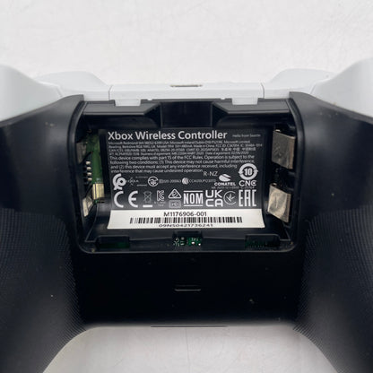 Microsoft Xbox Series X|S Wireless Controller Lunar Shift 1914