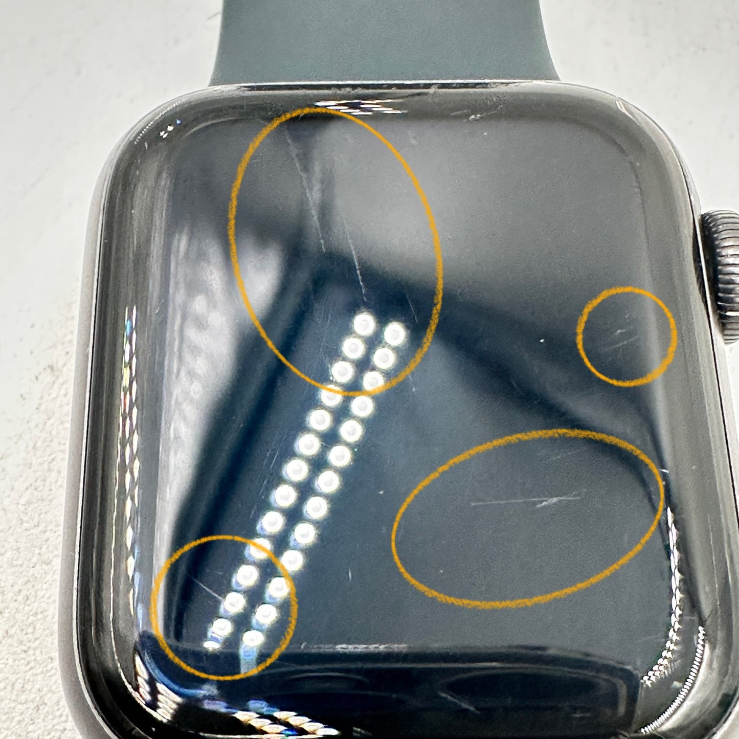 Unlocked Apple Watch SE 1st Gen 40MM Black Aluminum w/ Black Sport Band A2353