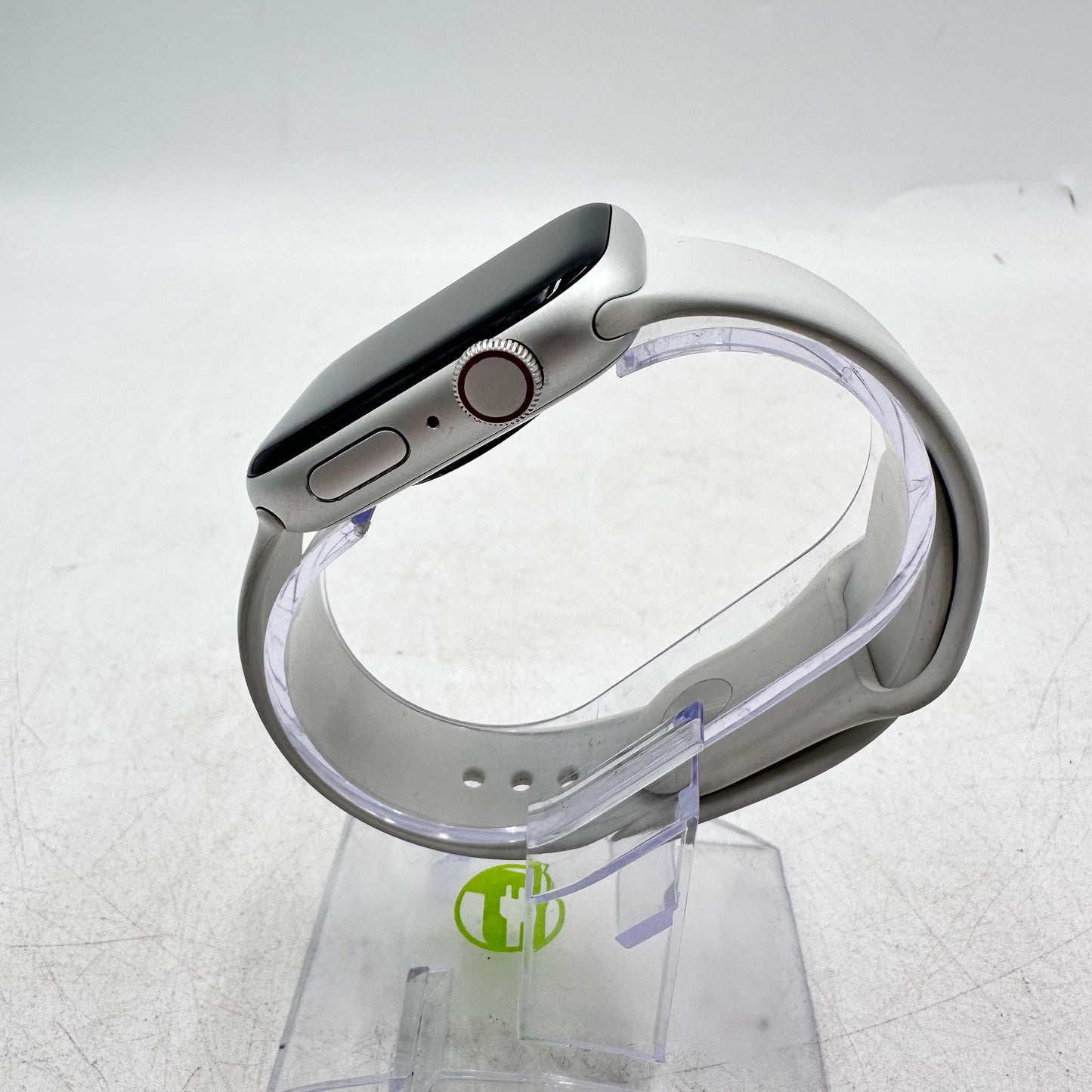 Unlocked Apple Watch SE 2nd Gen 44MM Silver Aluminum White Sport Band MNU63LL/A
