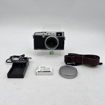 Fujifilm FinePix X100 16128256 12.3MP Compact Digital Camera