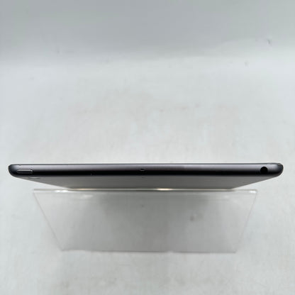 WiFi Only Apple iPad Air 1st Gen 32GB 12.5.7 Space Gray MD786LL/B