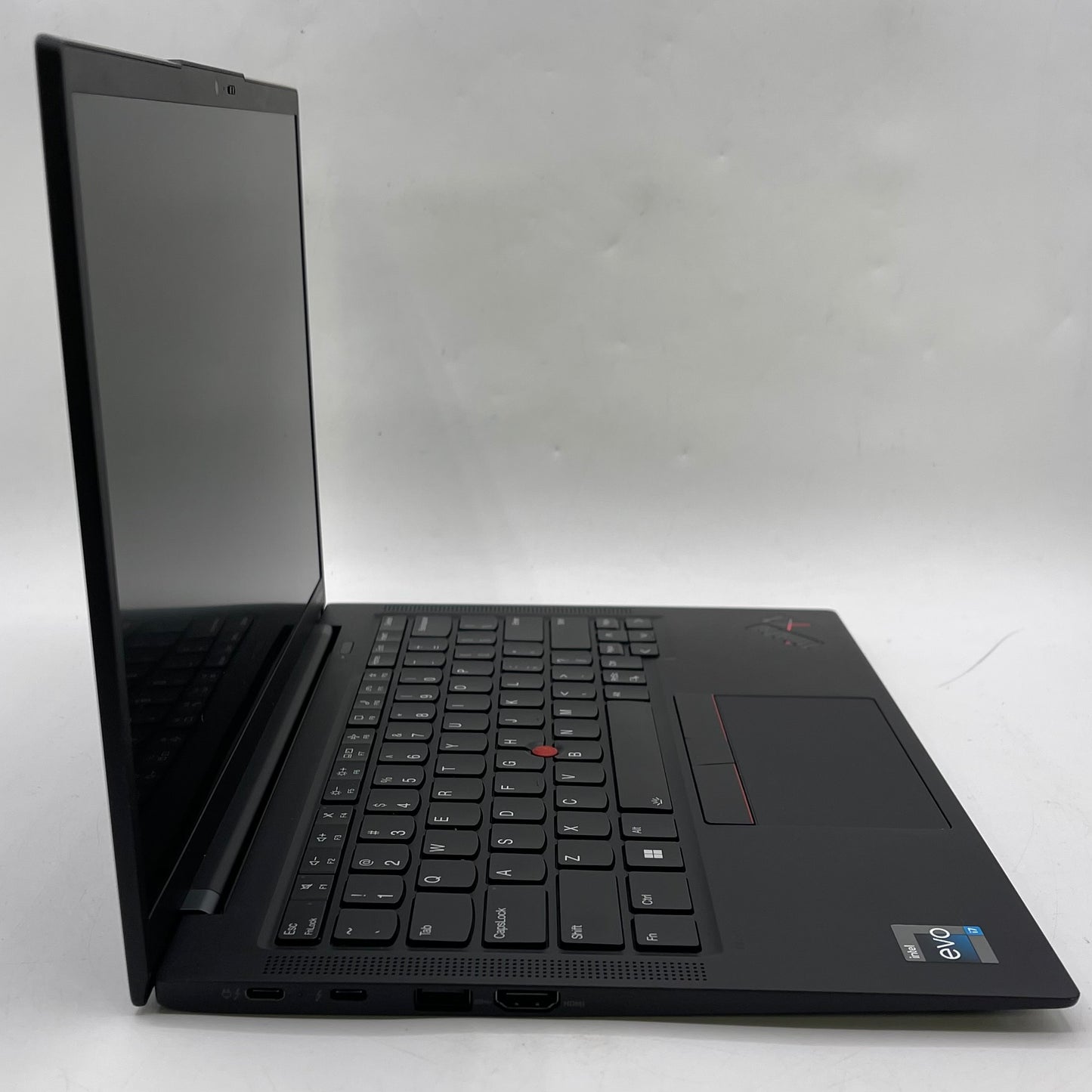 Lenovo ThinkPad X1 Carbon Gen 10 21CB-000CUS 14" i7-1260P 2.4GHz 32GB RAM No SSD