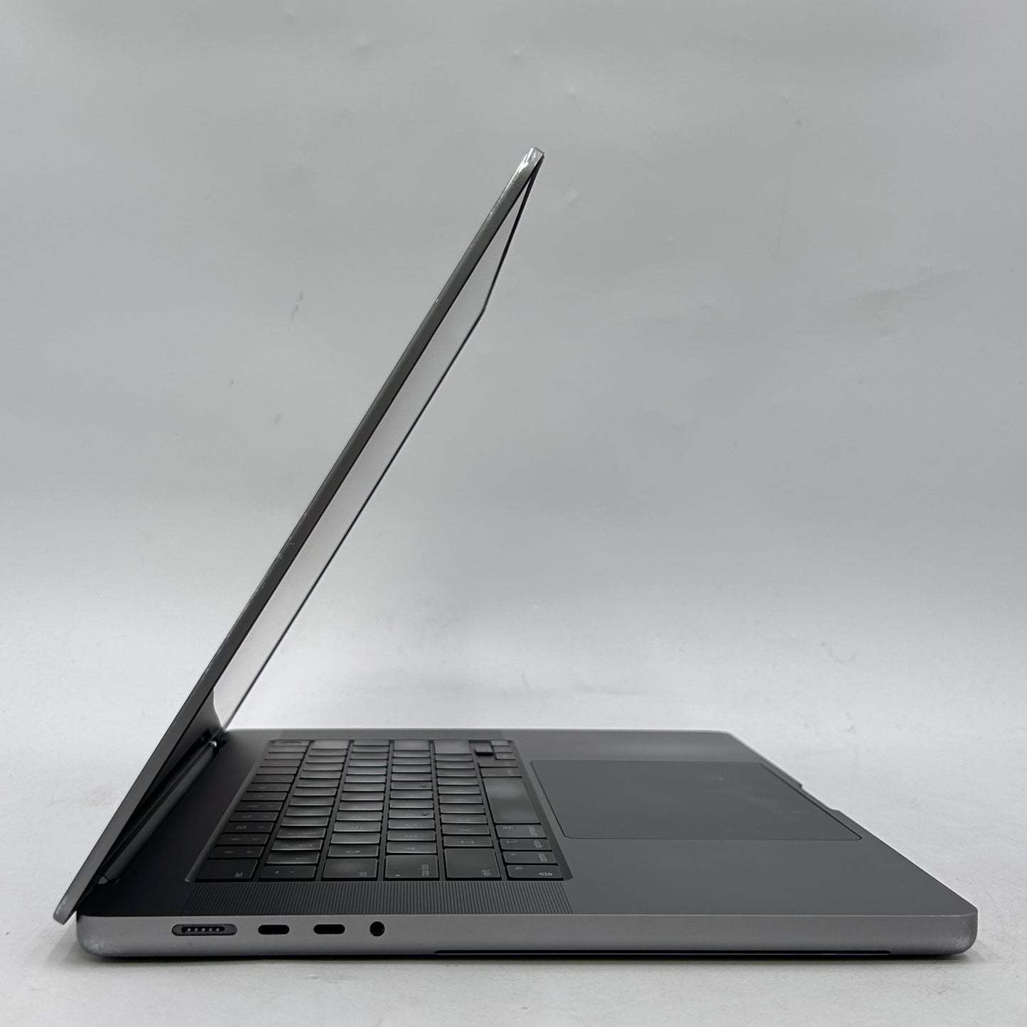2021 Apple MacBook Pro 16" M1 Pro 16C GPU 3.2GHz 16GB RAM 512GB SSD A2485
