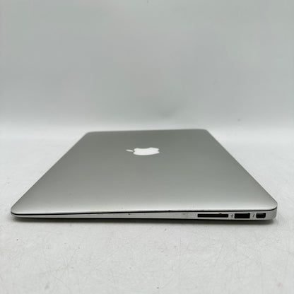 2017 Apple MacBook Air 13.3" i5-5350U 1.8GHz 8GB RAM 128GB SSD Silver A1466