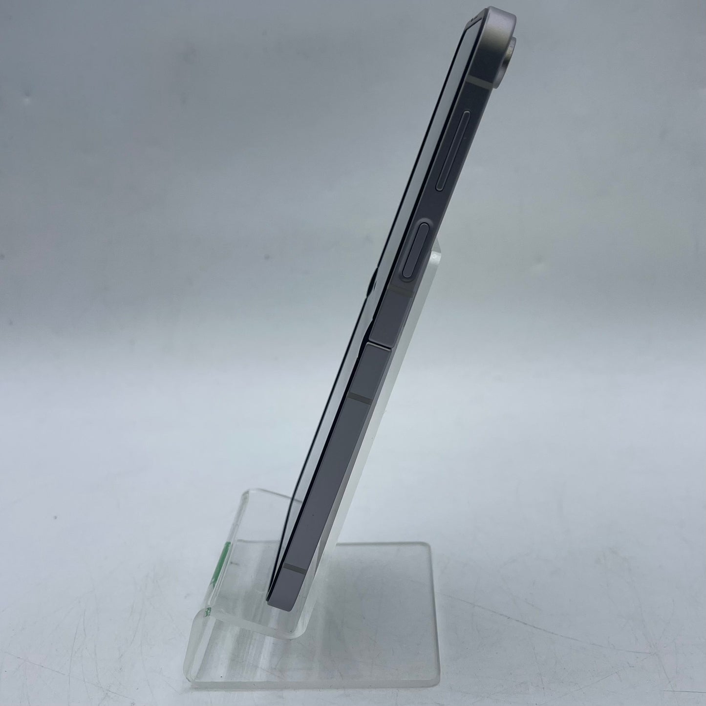 Unlocked Samsung Galaxy Z Flip6 12GB RAM 512GB SM-F741U1 Silver Shadow