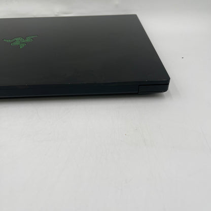 Razer Blade 17 RZ09-0423 17.3" i7-12800H 2.4GHz 16GB RAM 1TB GeForce RTX 3060