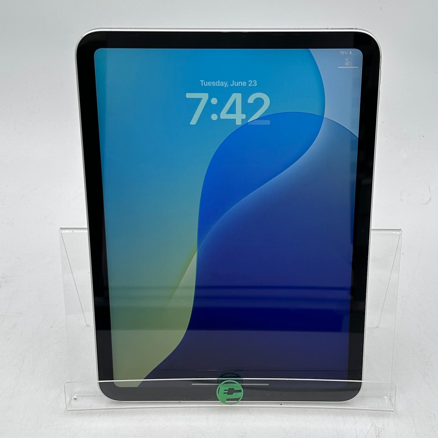 WiFi Only Apple iPad 11" (A16) 128GB Silver MD3Y4LL/A