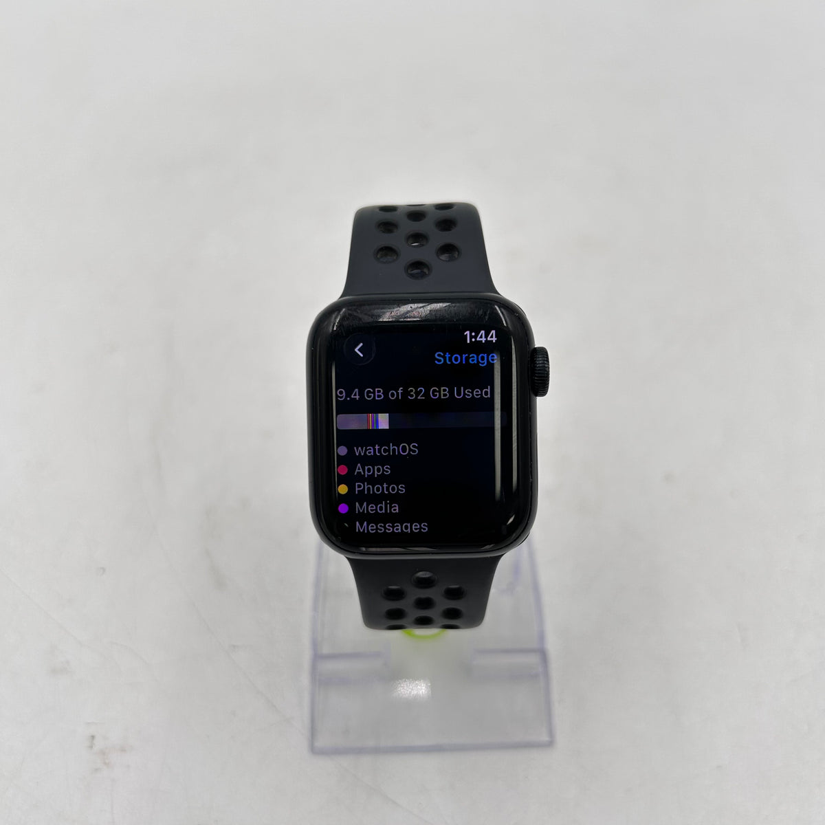 GPS Only Apple Watch SE 2nd Gen 40MM Midnight Aluminum Nike Sport Band MNT73LL/A
