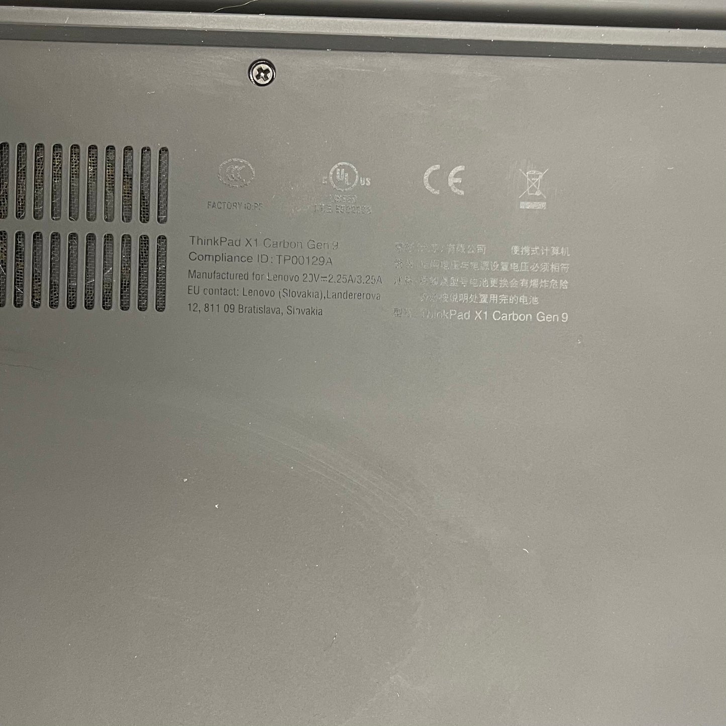 Lenovo ThinkBook X1 Carbon Gen 9 14" i7-1185G7 3.0GHz 16GB RAM 512GB SSD