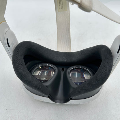 Meta Quest 3 512GB Standalone All-in-One VR Headset S3A READ