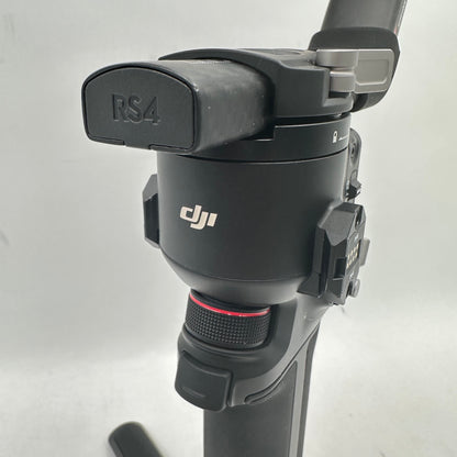 DJI RS 4 PRO Combo  3-Axis Gimbal Stabilizer P04P