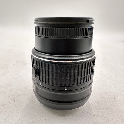 Nikon D3300 24.2MP DSLR Camera 33296SC + AF-S Nikkor 18-55mm Lens