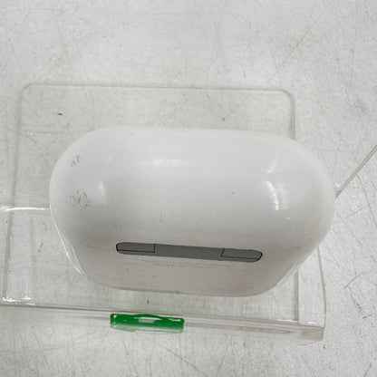 Apple AirPods 4th Gen with Charging Case A3053 A3050 A3058 MXP93LL/A